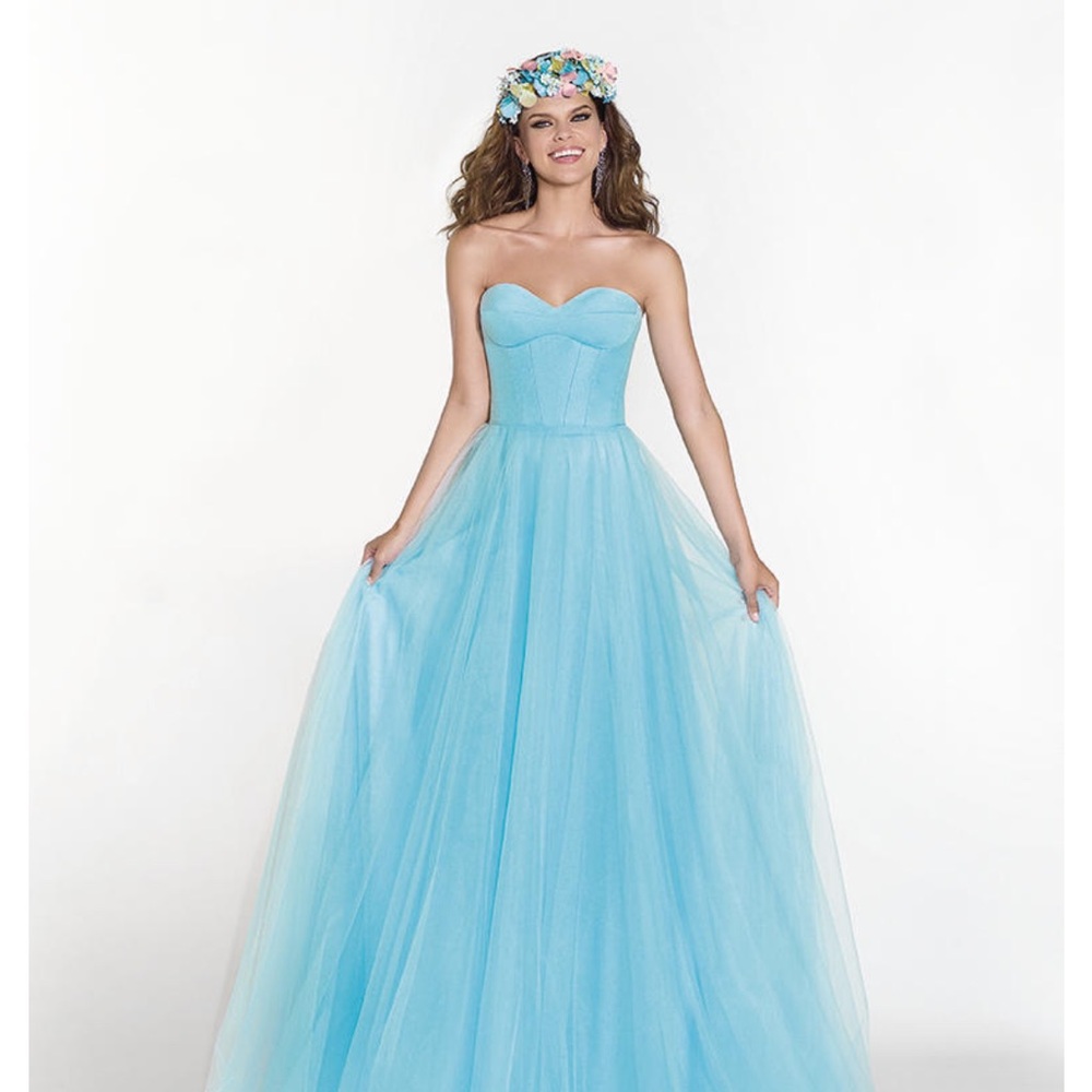 Tarik Ediz Light Blue Prom Dress